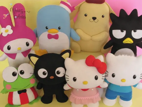 Kit com 8 Bonecos - Tema Hello Kitty