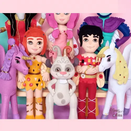 Kit com 8 Bonecos - Tema o Mundo de Mia