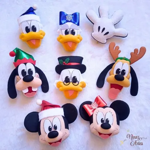 Kit com 8 Pingentes - Tema Mickey