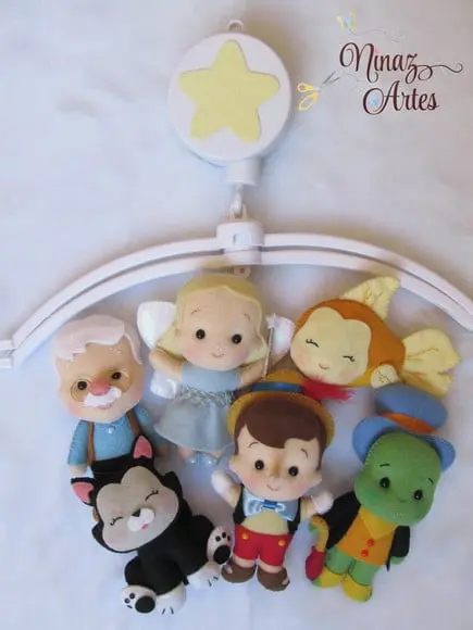 Móbile Musical Pinóquio Baby - Decoração de Quarto Infantil