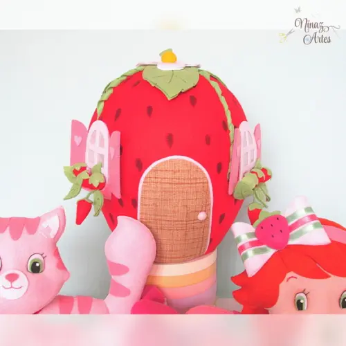 Morangão, Moranguinhos e Mascotes - Kit com 5 Bonecos