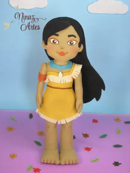 Pocahontas - Boneca Decorativa