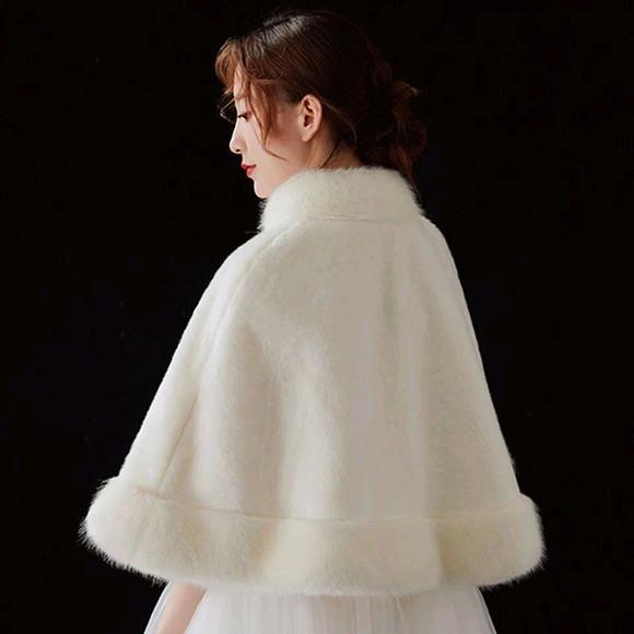 Estola Capa Ponche Off White Pre Wedding Casamento Noiva