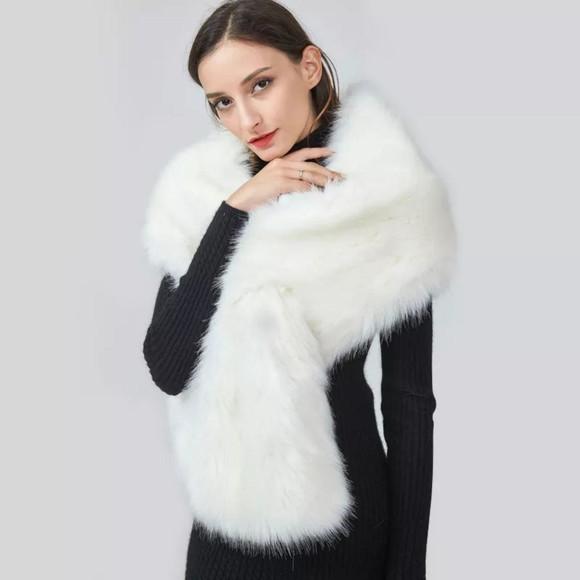 Estola de pelo Luxuosa Off White Festa