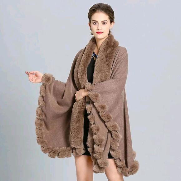Estola Pelerine Ponche pelo Luxuosa