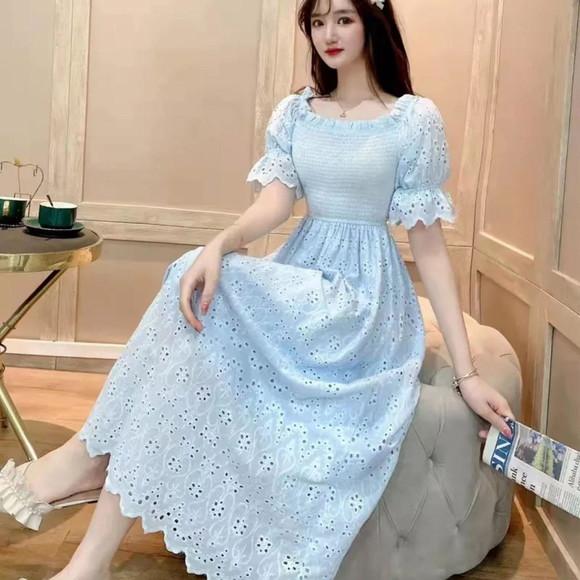Vestido Branco Bordado em Laise Manga Princesa