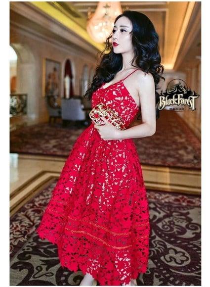 vestido midi bordado rechilieu em renda guipir