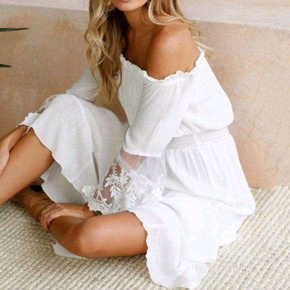 vestido off White midi ciganinha
