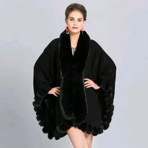 Estola Pelerine Ponche pelo Luxuosa