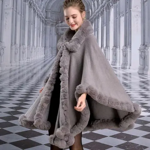 Estola Pelerine Ponche pelo Luxuosa