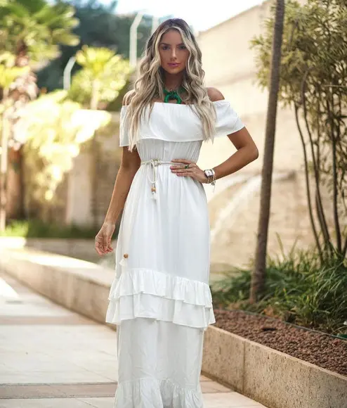 vestido Branco longo ciganinha festa civil