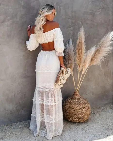vestido branco renda manga ciganinha