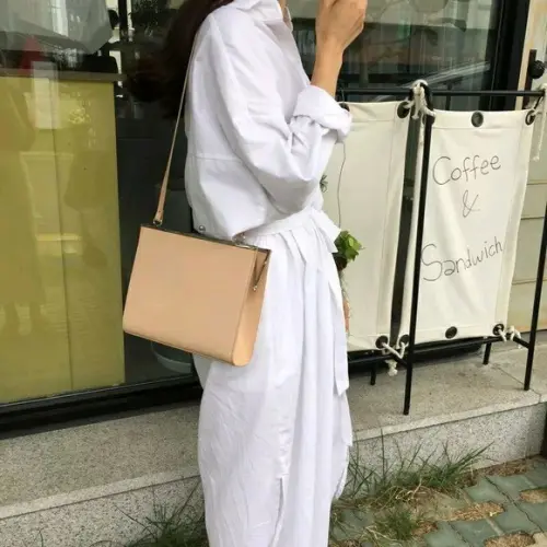 vestido chemise botões bolsos faixa branco