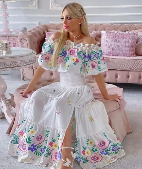 Vestido Longo Bordado Manga Ciganinha Noivado Civil Festa