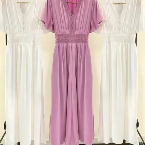 vestido longo tecido renda botões manga curta