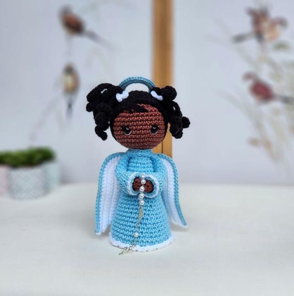 Anjinha da Guarda Negra de Crochê Amigurumi