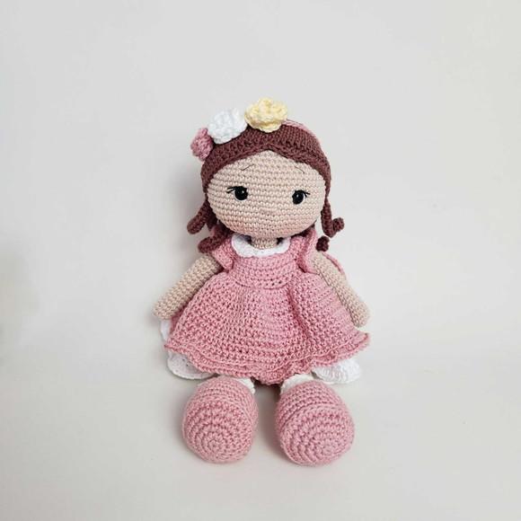 Boneca de Crochê Amigurumi