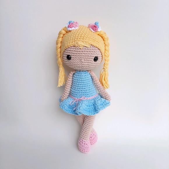 Boneca de Crochê Amigurumi