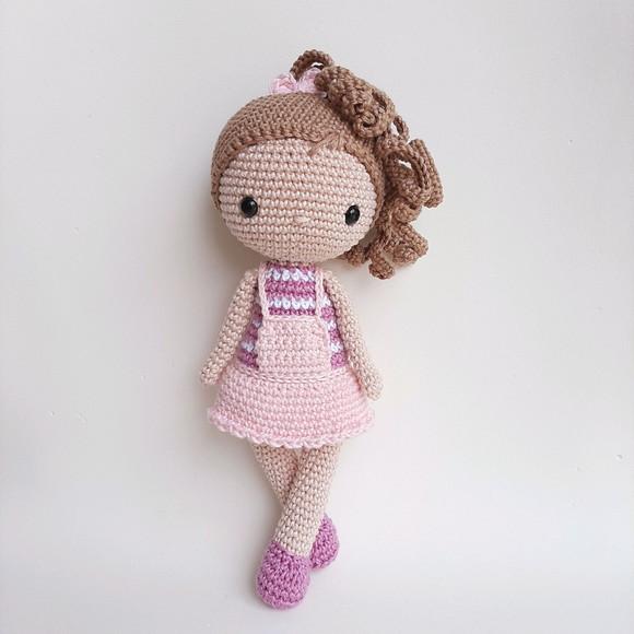 Boneca de Crochê Amigurumi