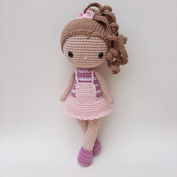 Boneca de Crochê Amigurumi