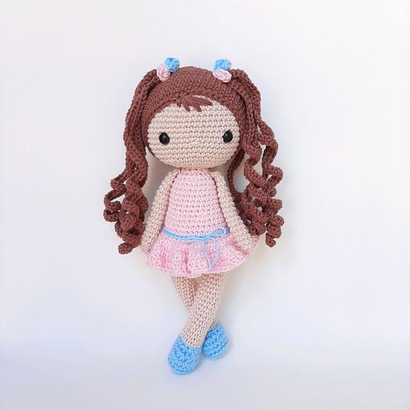 Boneca de Crochê Amigurumi