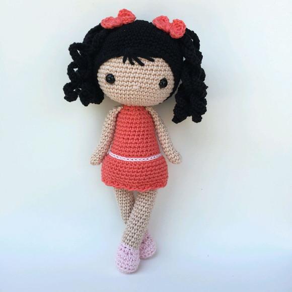 Boneca de Crochê Amigurumi