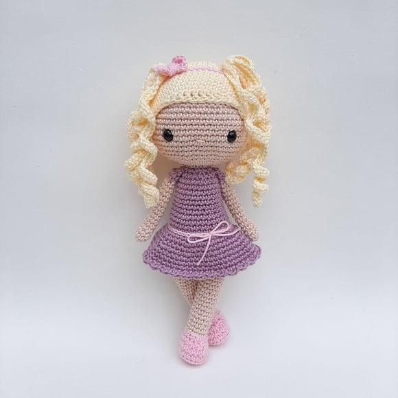 Boneca De Crochê Amigurumi