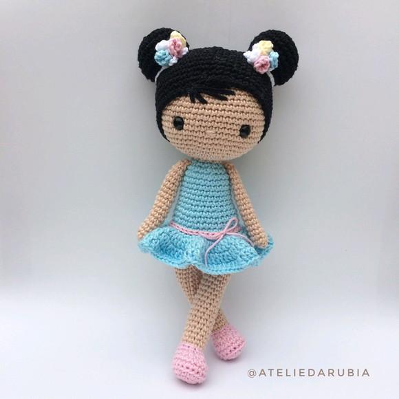 Boneca de Crochê Amigurumi