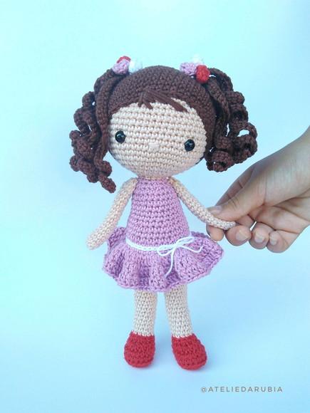 Boneca de Crochê Amigurumi- unidade