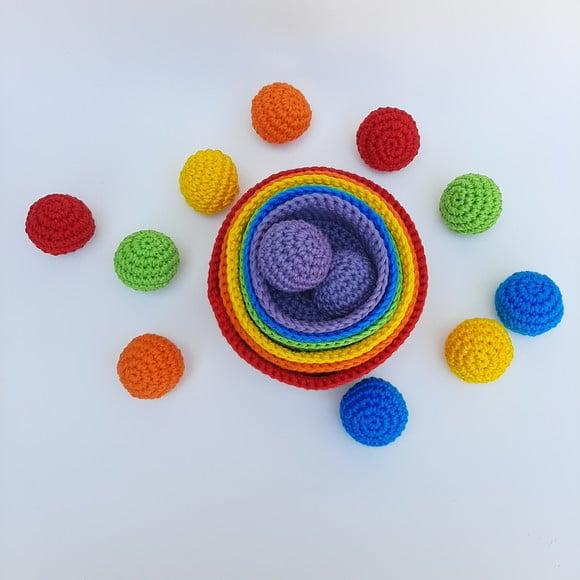 Cestos de Atividades Montessori em Crochê com 12 Bolinhas