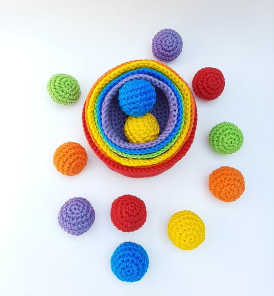 Cestos de Atividades Montessori em Crochê com 12 Bolinhas