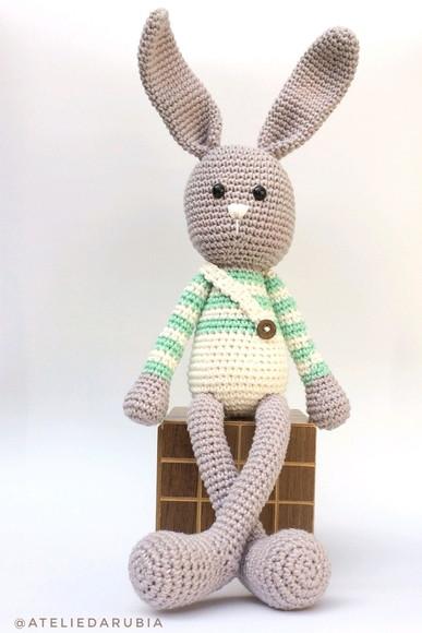 Coelhinho de Crochê Amigurumi