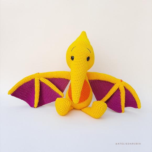 Dinossauro Pterodáctilo de Crochê Amigurumi