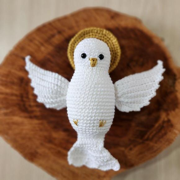 Divino Espírito Santo Amigurumi Crochê