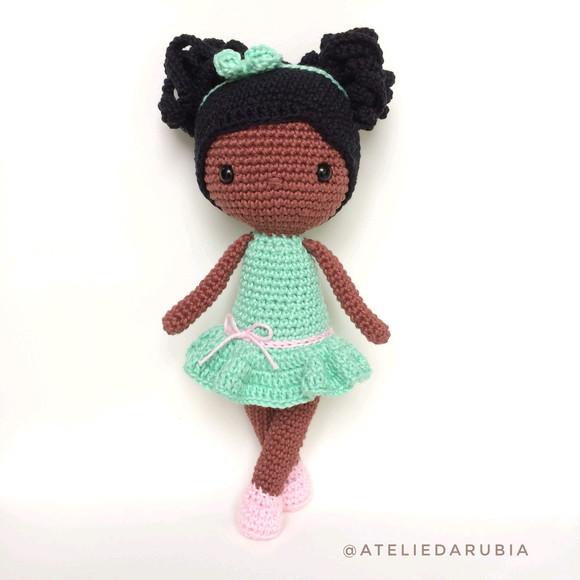 Dupla Bonecas de Crochê Amigurumi
