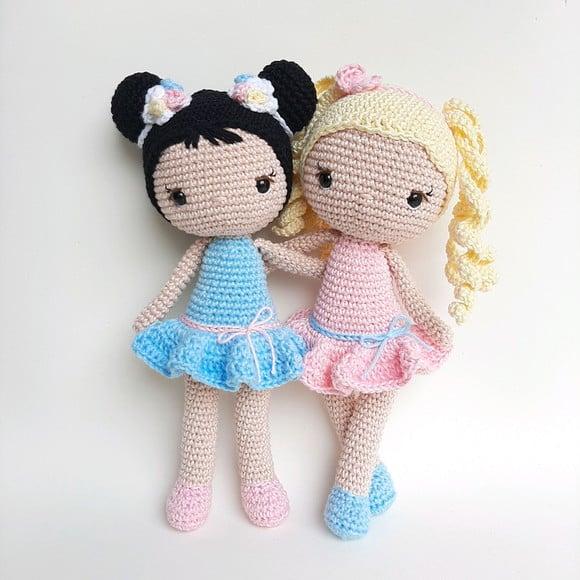 Dupla Bonecas de Crochê Amigurumi