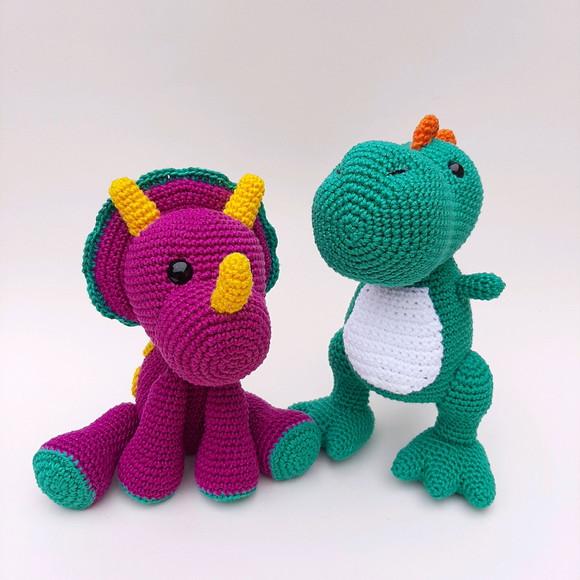 Dupla Dinossauro de Crochê Amigurumi
