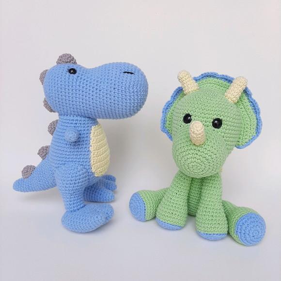 Dupla Dinossauros de Crochê Amigurumi