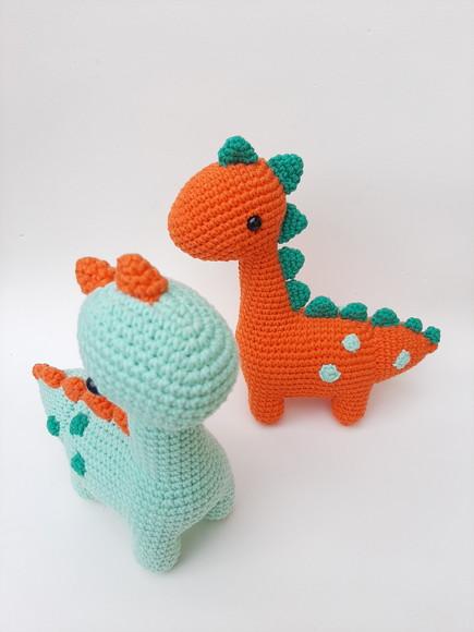 Dupla Dinossauros de crochê Amigurumi