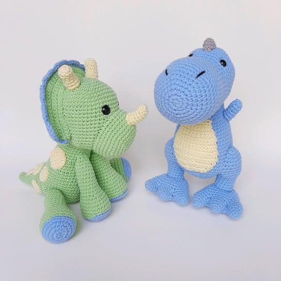 Dupla Dinossauros de Crochê Amigurumi