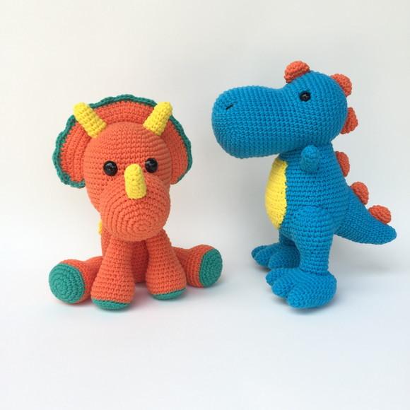 Dupla Dinossauros de Crochê Amigurumi