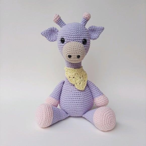 Girafinha Amigurumi de Crochê