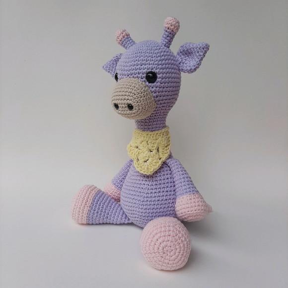 Girafinha Amigurumi de Crochê