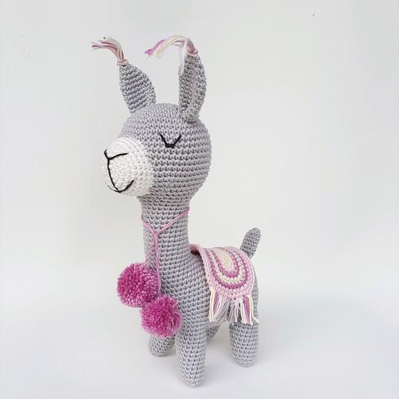 Lhama de crochê Amigurumi