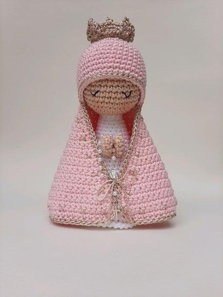 Nossa Senhora Aparecida Rosa em Crochê Amigurumi