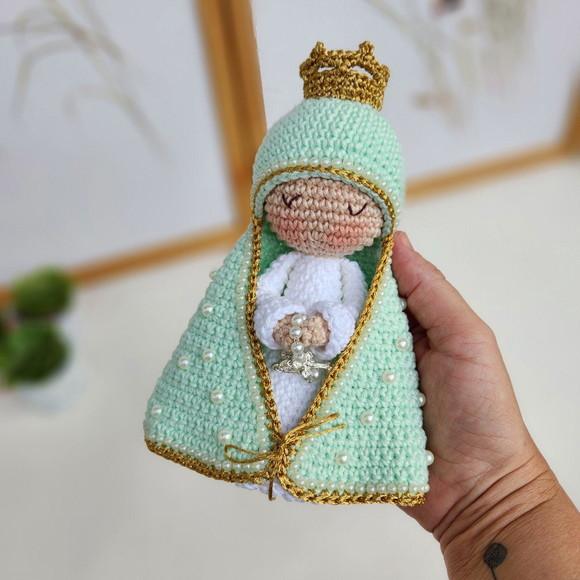 Nossa Senhora de Crochê Amigurumi Santinha
