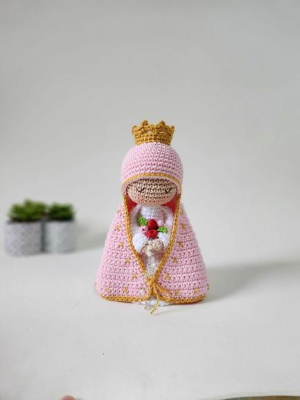 Nossa Senhora de Crochê Amigurumi Santinha