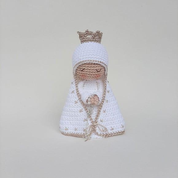 Nossa Senhora de Crochê Amigurumi Santinha