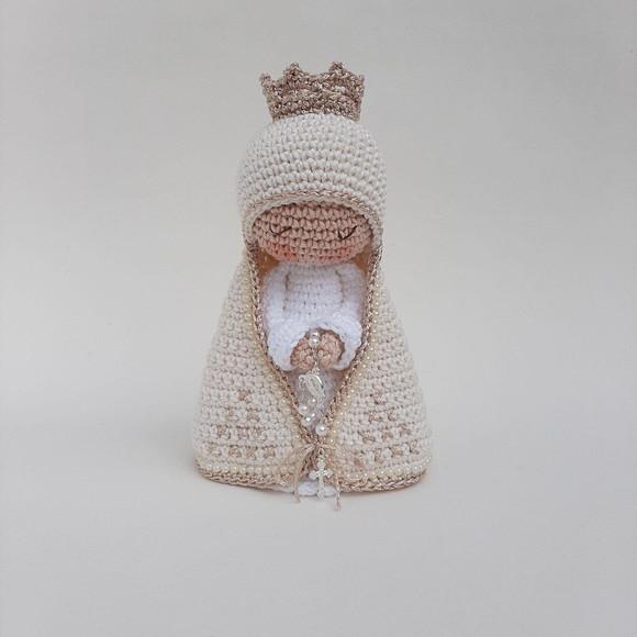 Nossa Senhora de Crochê Amigurumi Santinha