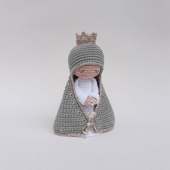 Nossa Senhora de Crochê Amigurumi Santinha